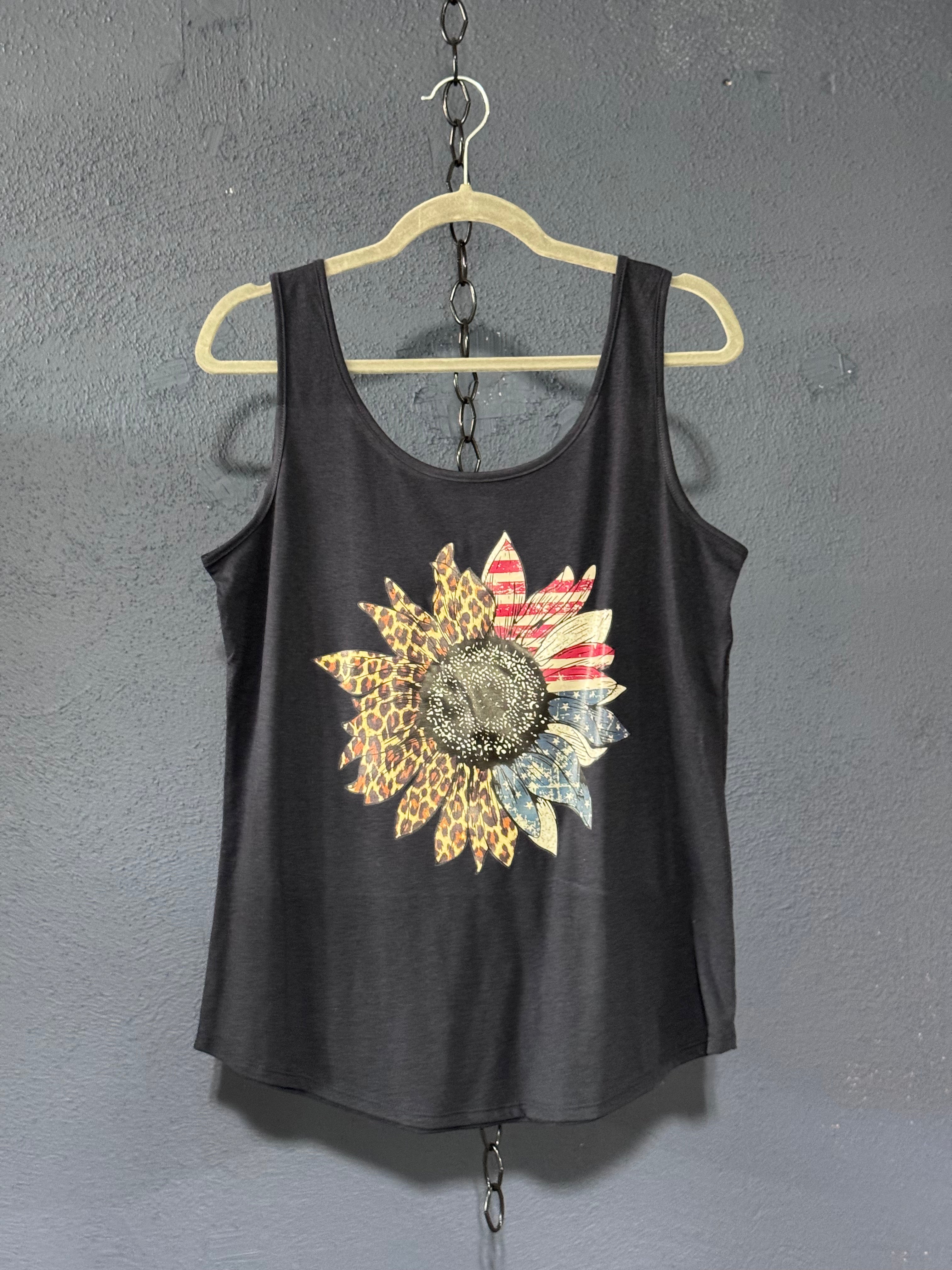 Sunflower Graphic Tank – Dark Navy Blue Women’s Large – Patriotic & Leopard Summer Tee