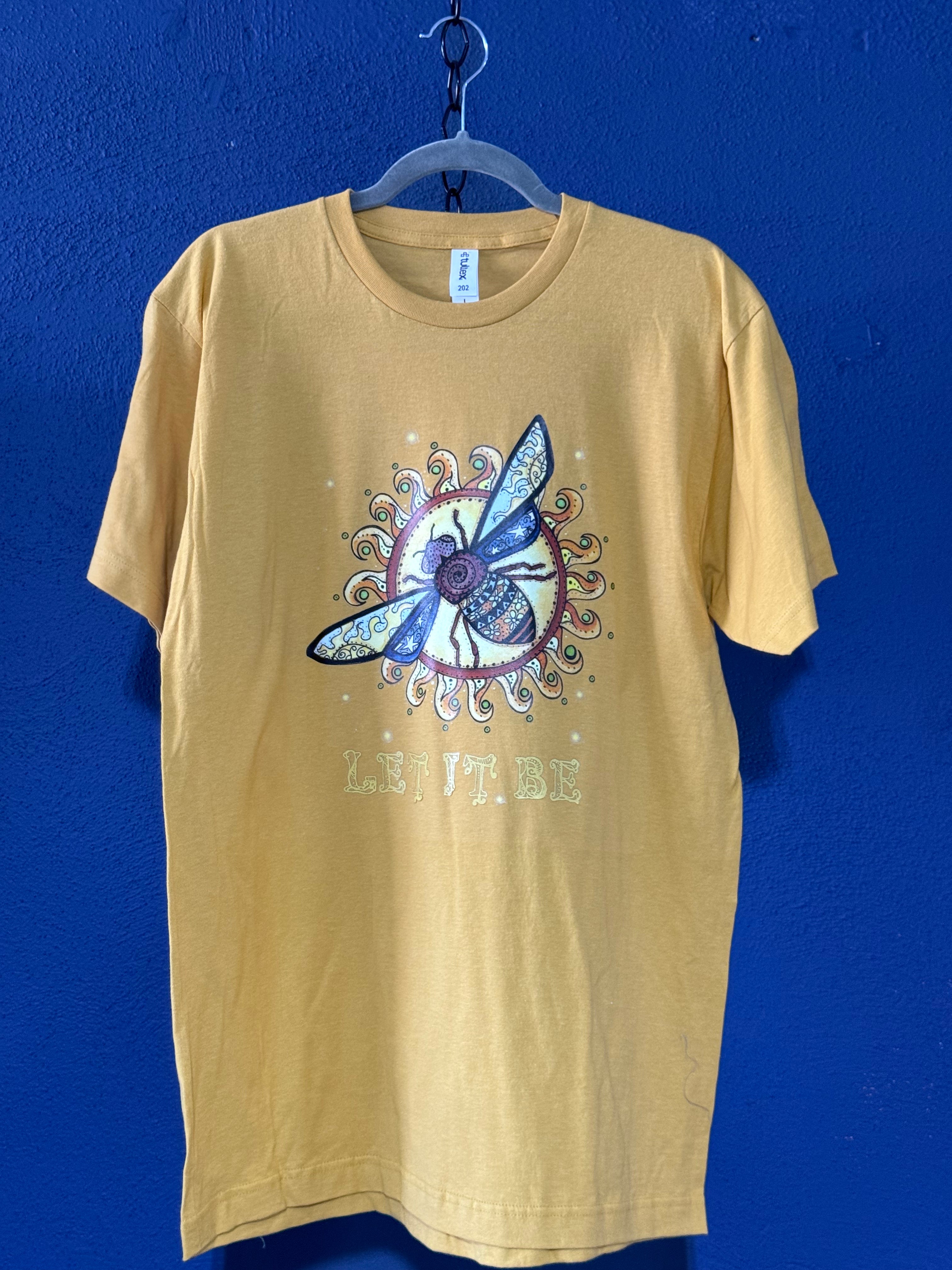 Let It Be Bee & Sun Graphic T-Shirt – Mustard/Gold Unisex Large – Trendy Positive Vibes Tee