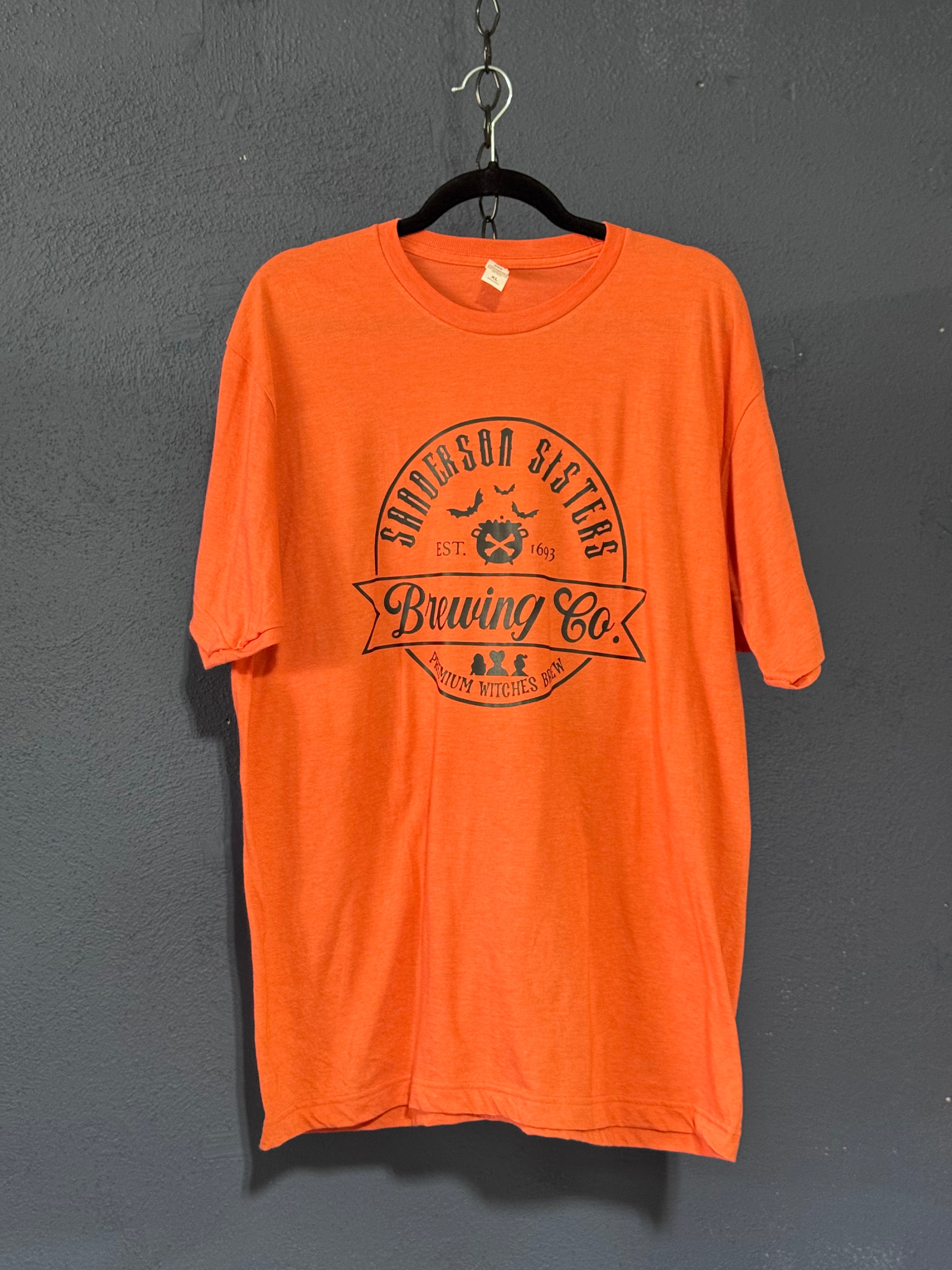 Sanderson Sisters Brewing Co Graphic T-Shirt – Orange Unisex XL – Halloween Witch Tee